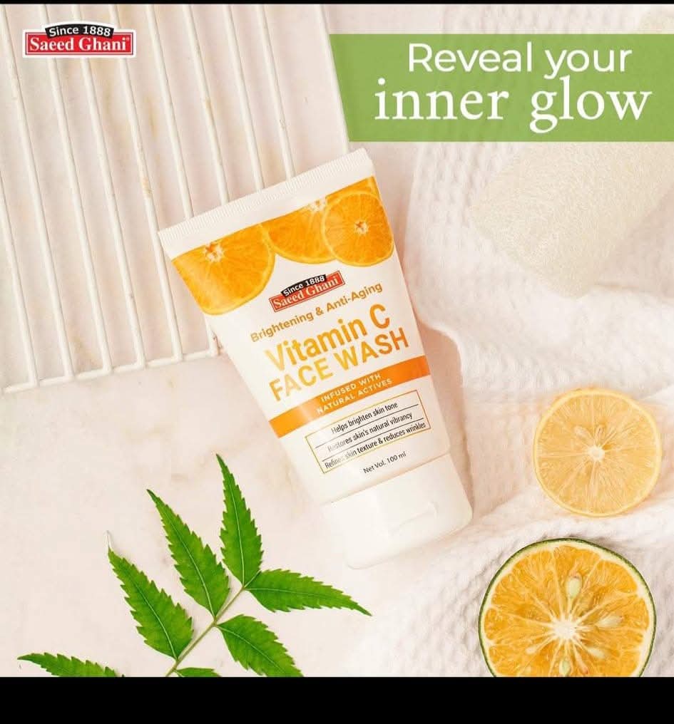 Vitamin C Face Wash view 4